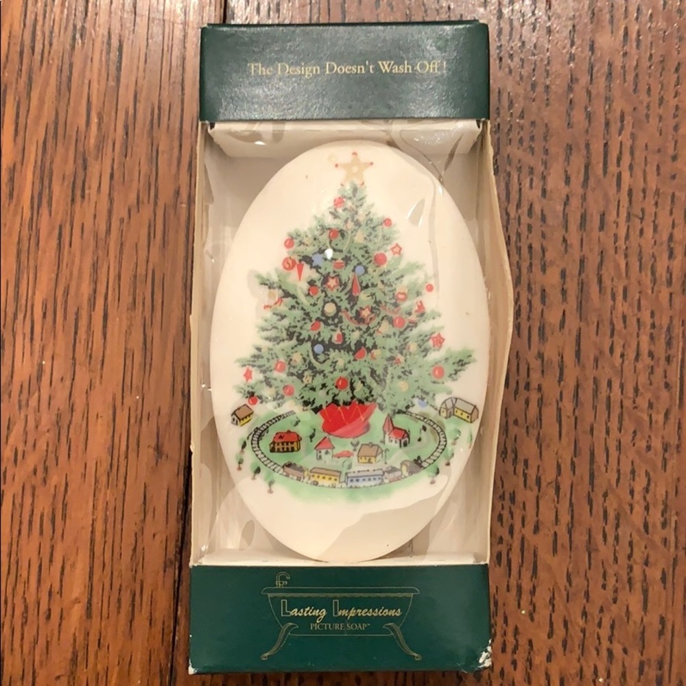 Lasting Impressions Picture Soap Christmas Tree